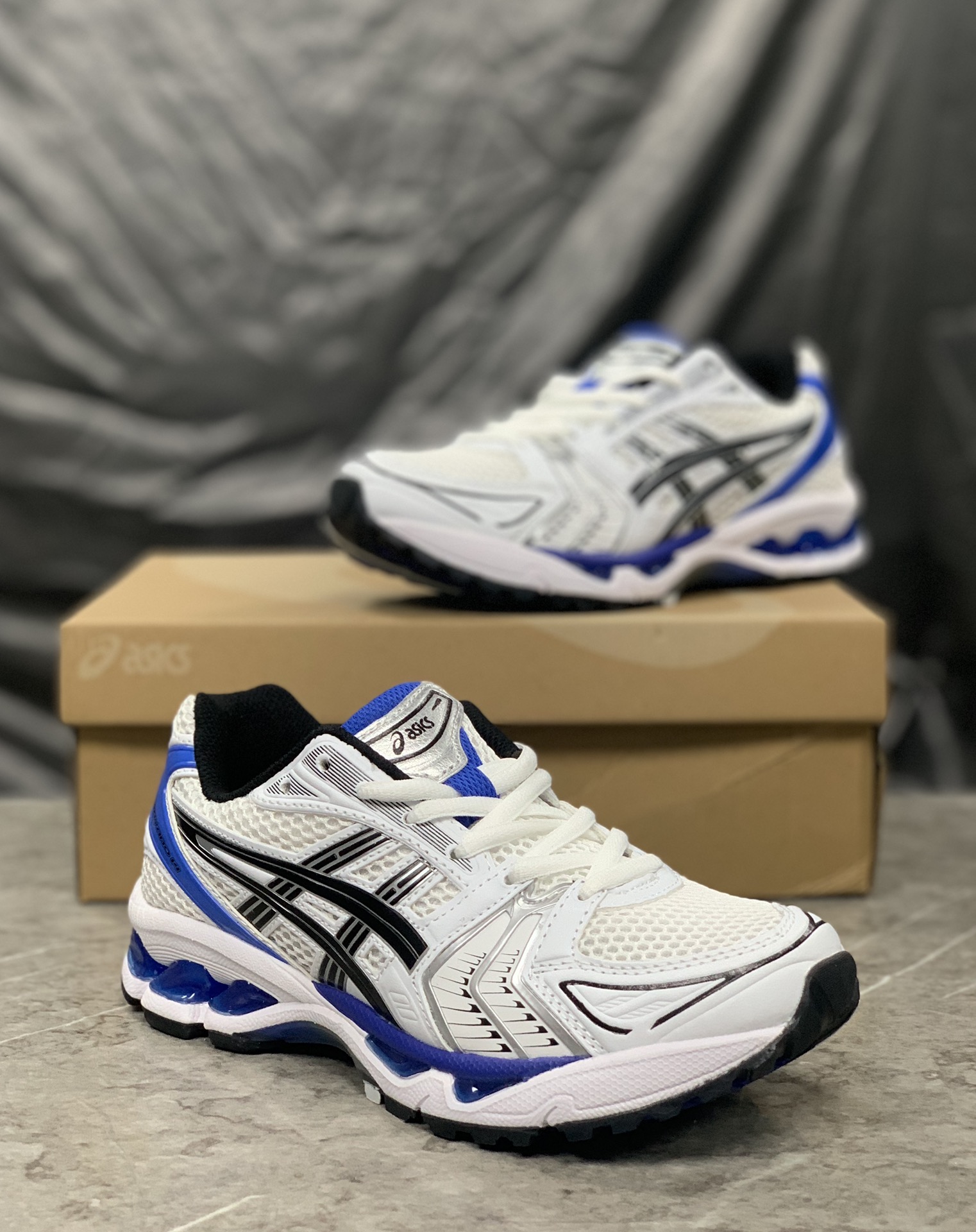 Asics Running Shoes Breathable L-s