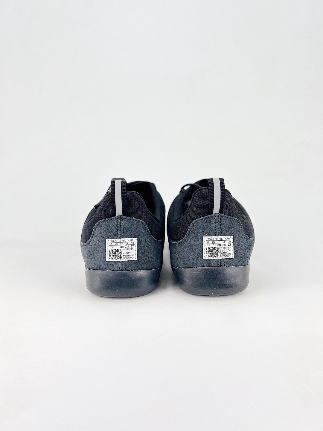 Adidas Male Sneakers L