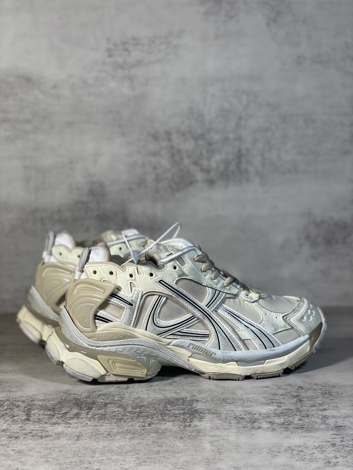 Balenciaga Couple Basic Shoes L-s