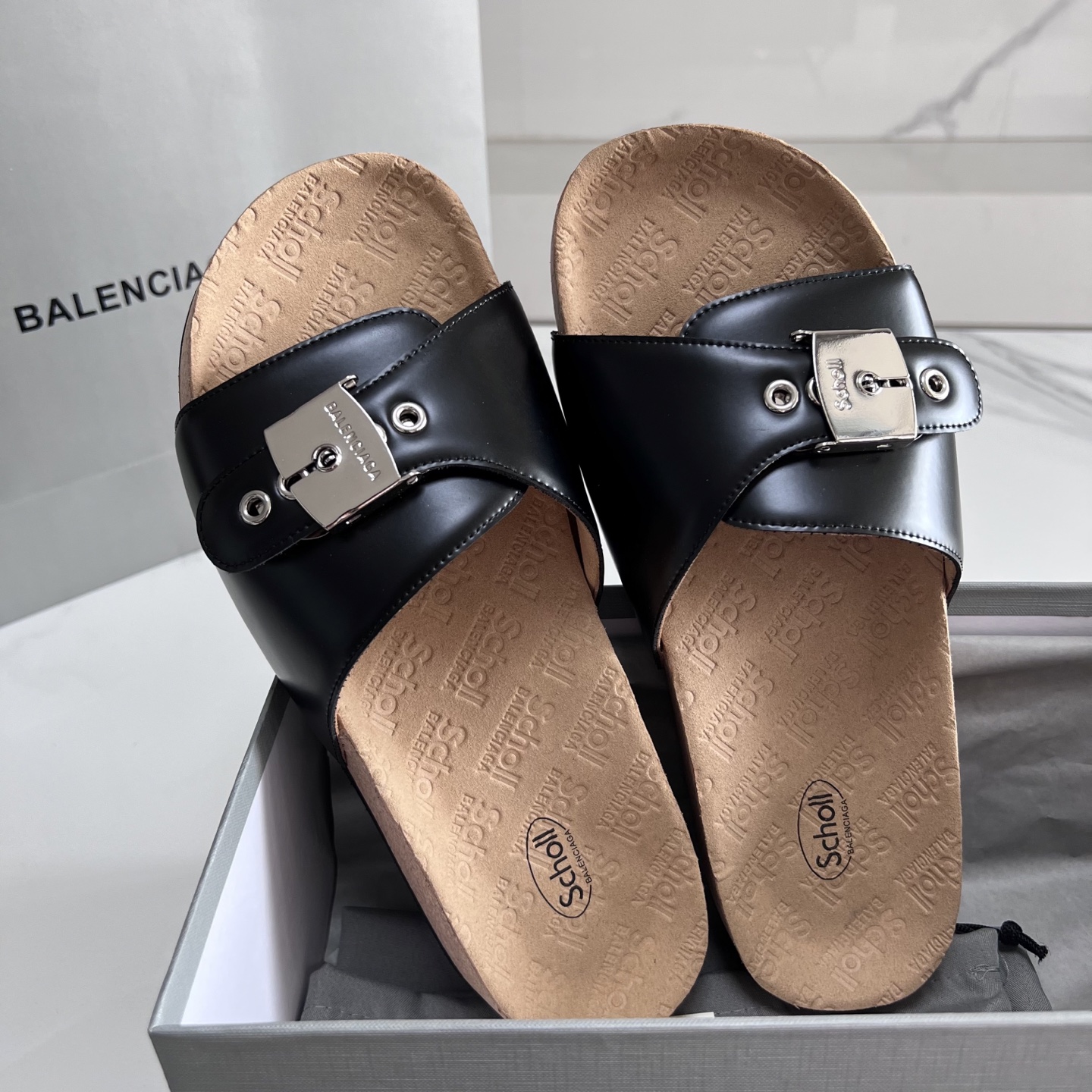 Balenciaga Sandals L-s
