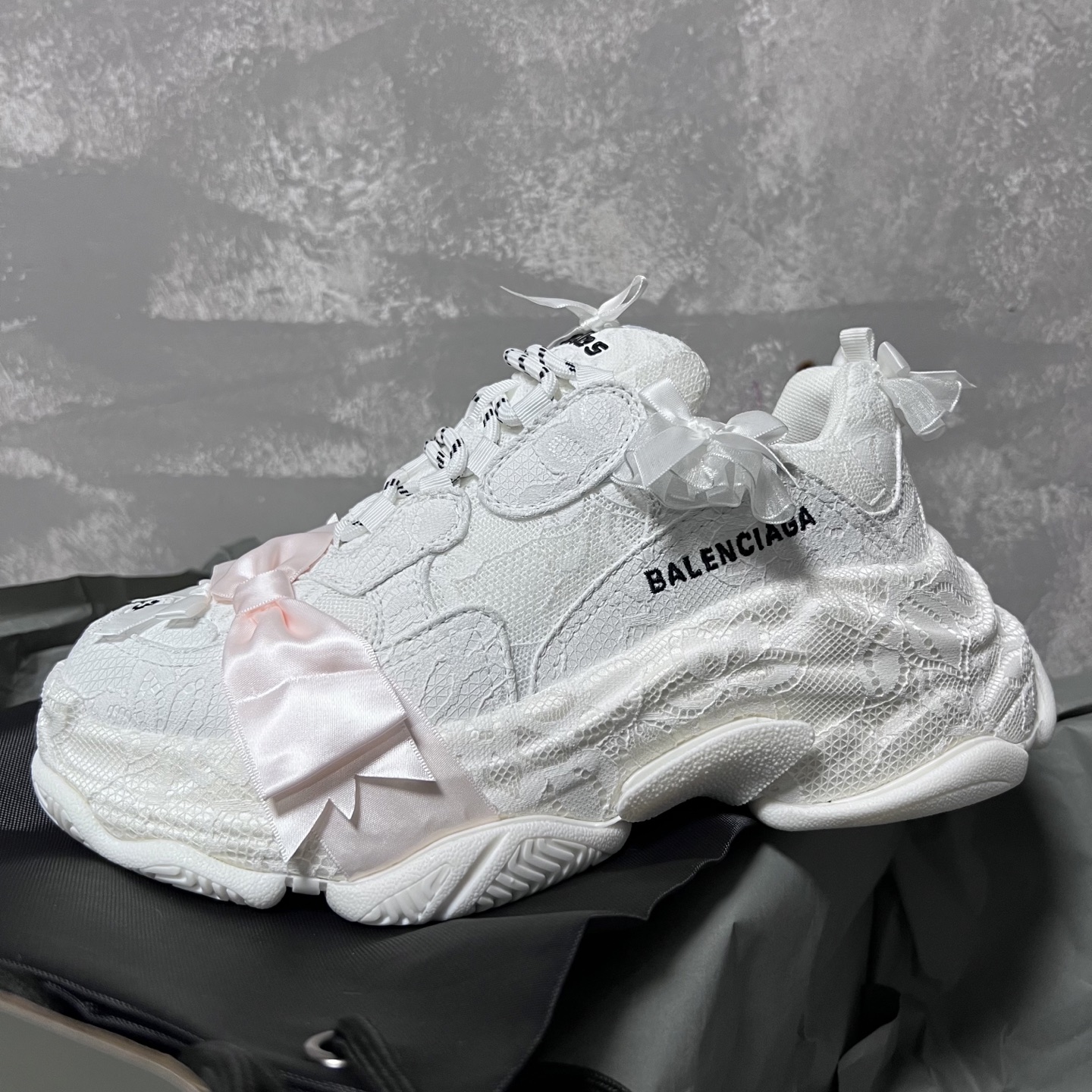 Balenciaga Female Basic Shoes White L-s