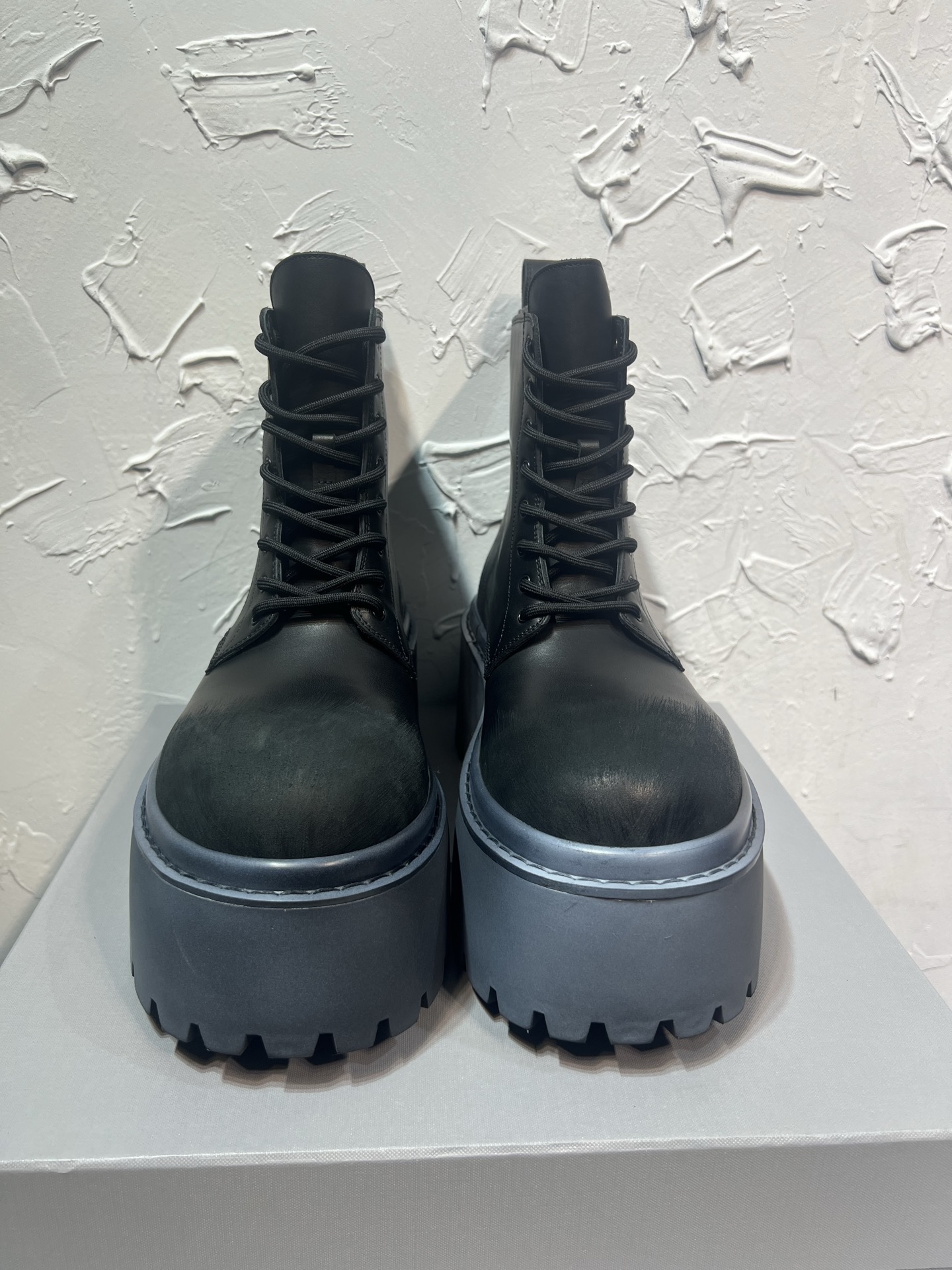 Dr. Martens Male Boots Cow Leather Black M-l-s