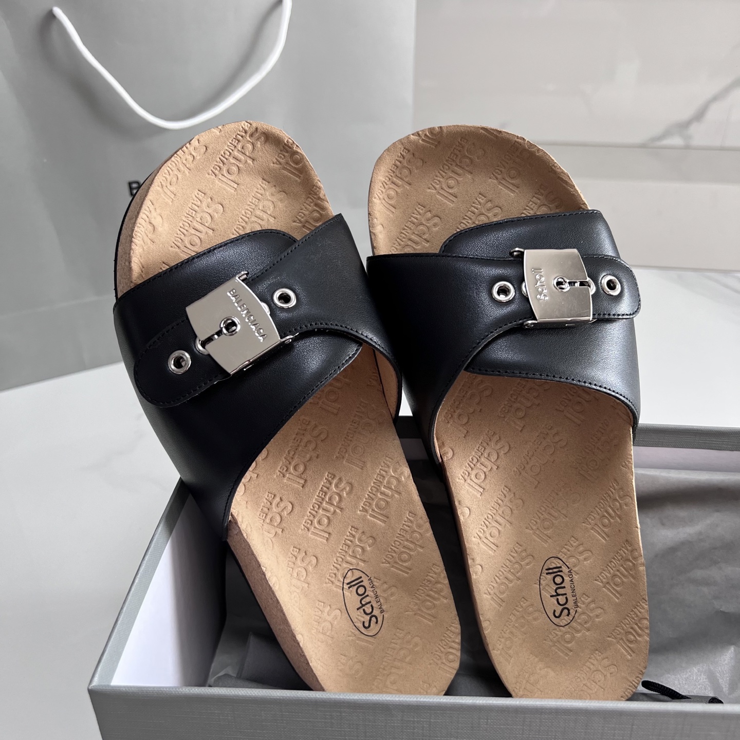 Balenciaga Sandals L-s