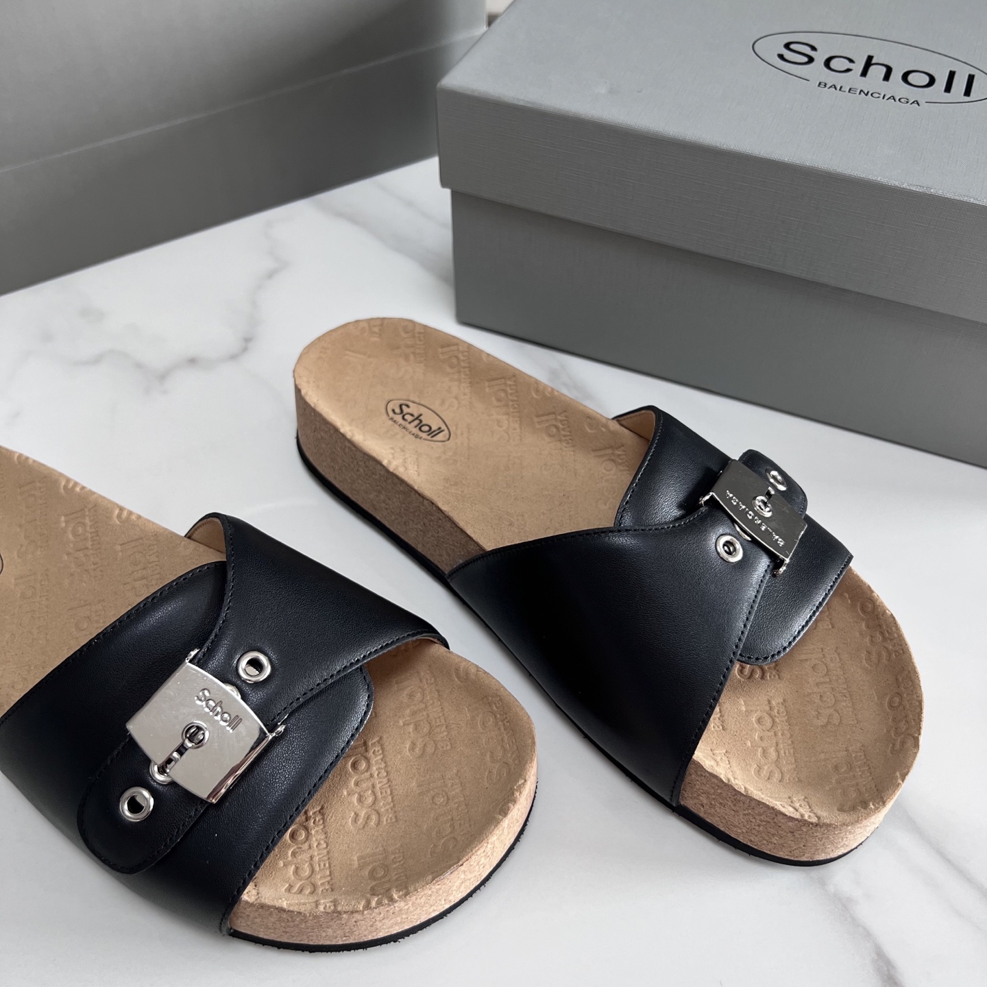 Balenciaga Sandals L-s