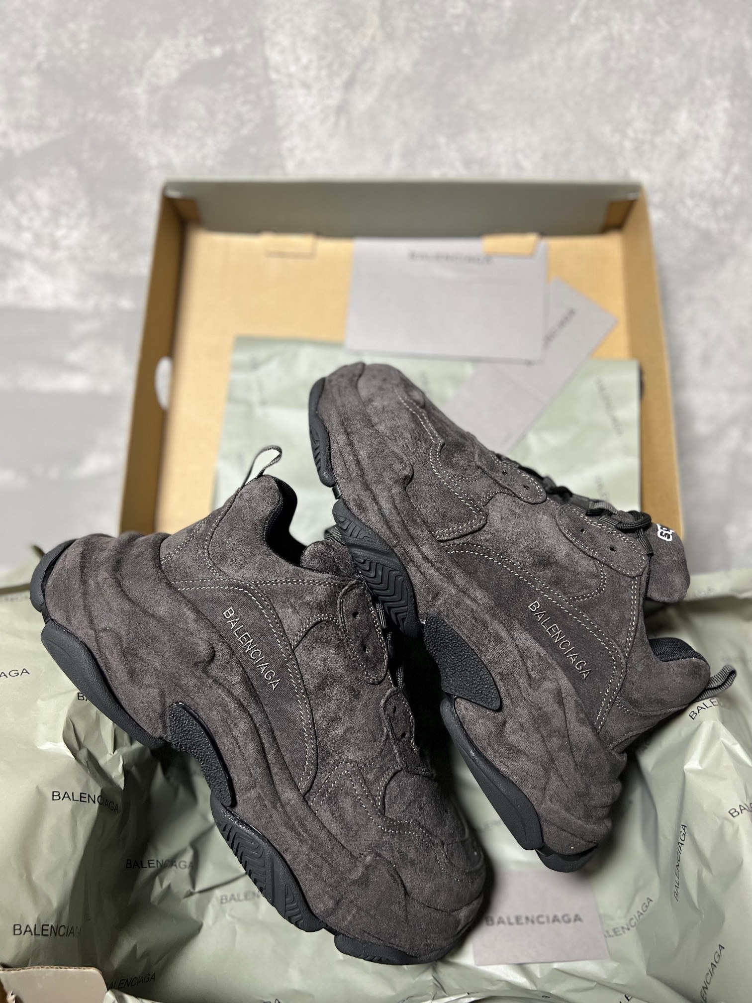 Balenciaga Basic Shoes L