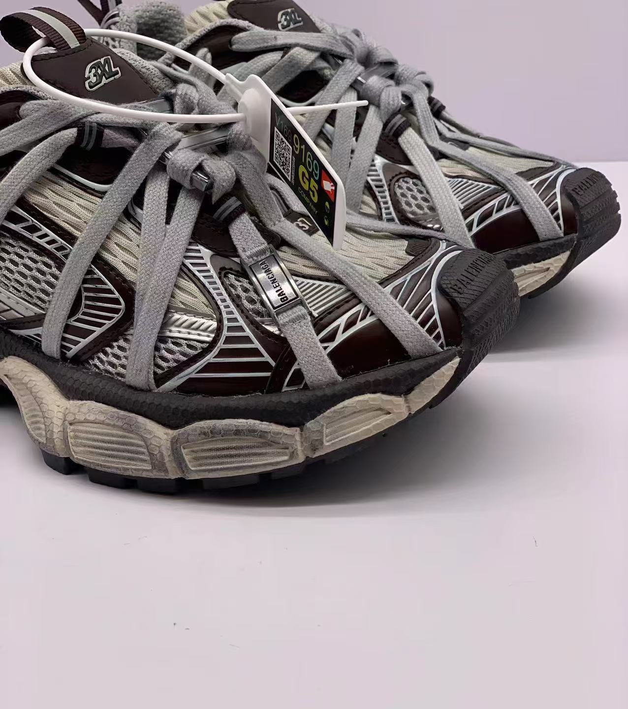 Balenciaga Basic Shoes L-s-xl