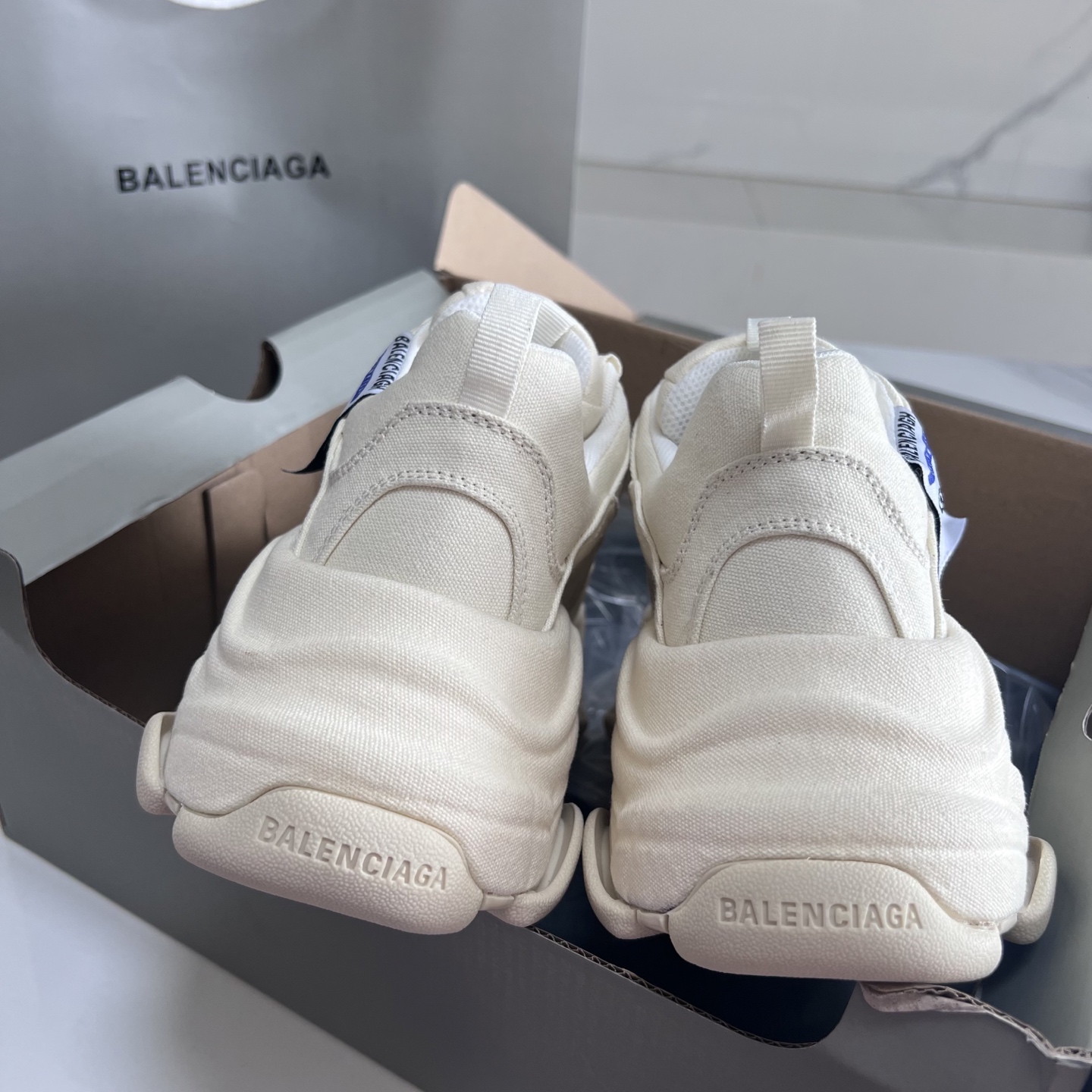 Balenciaga Couple Basic Shoes L