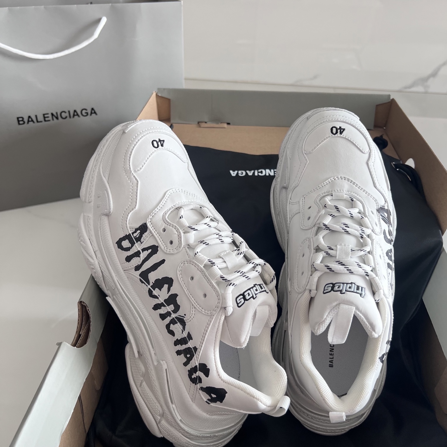 Balenciaga Couple Basic Shoes L