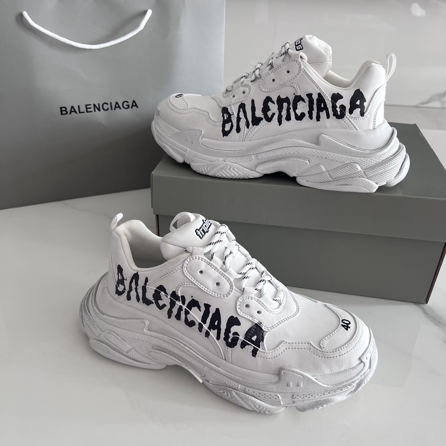 Balenciaga Couple Basic Shoes L