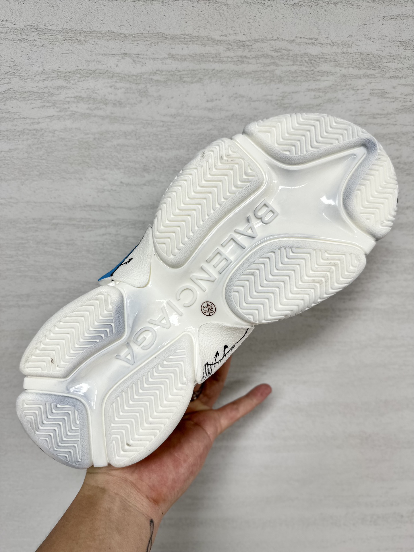 Balenciaga Couple Basic Shoes L-s