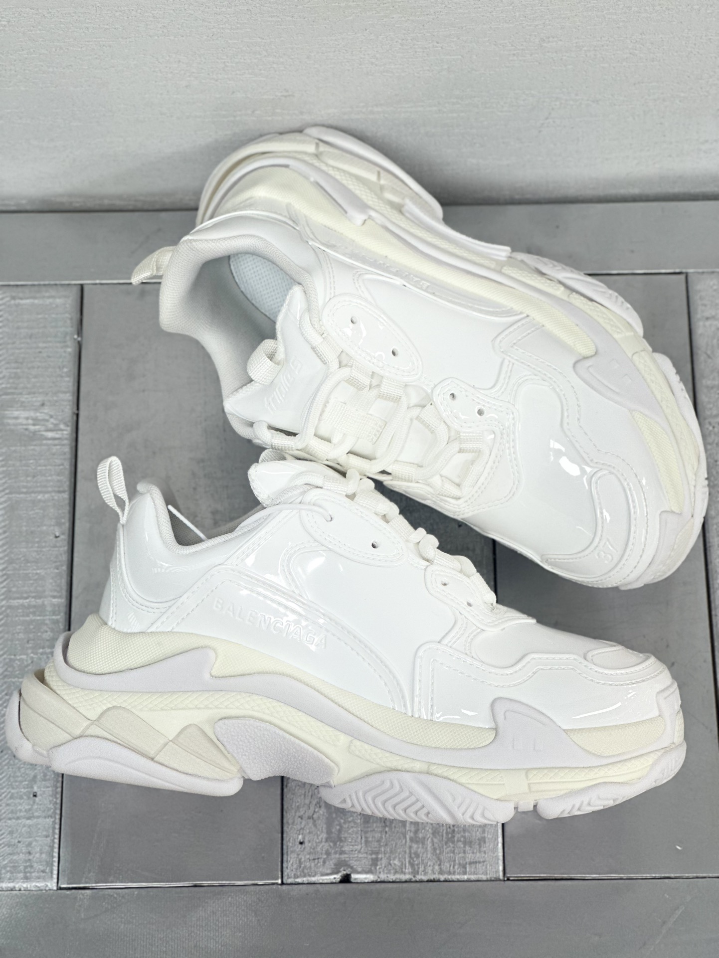 Balenciaga Couple Basic Shoes L-s