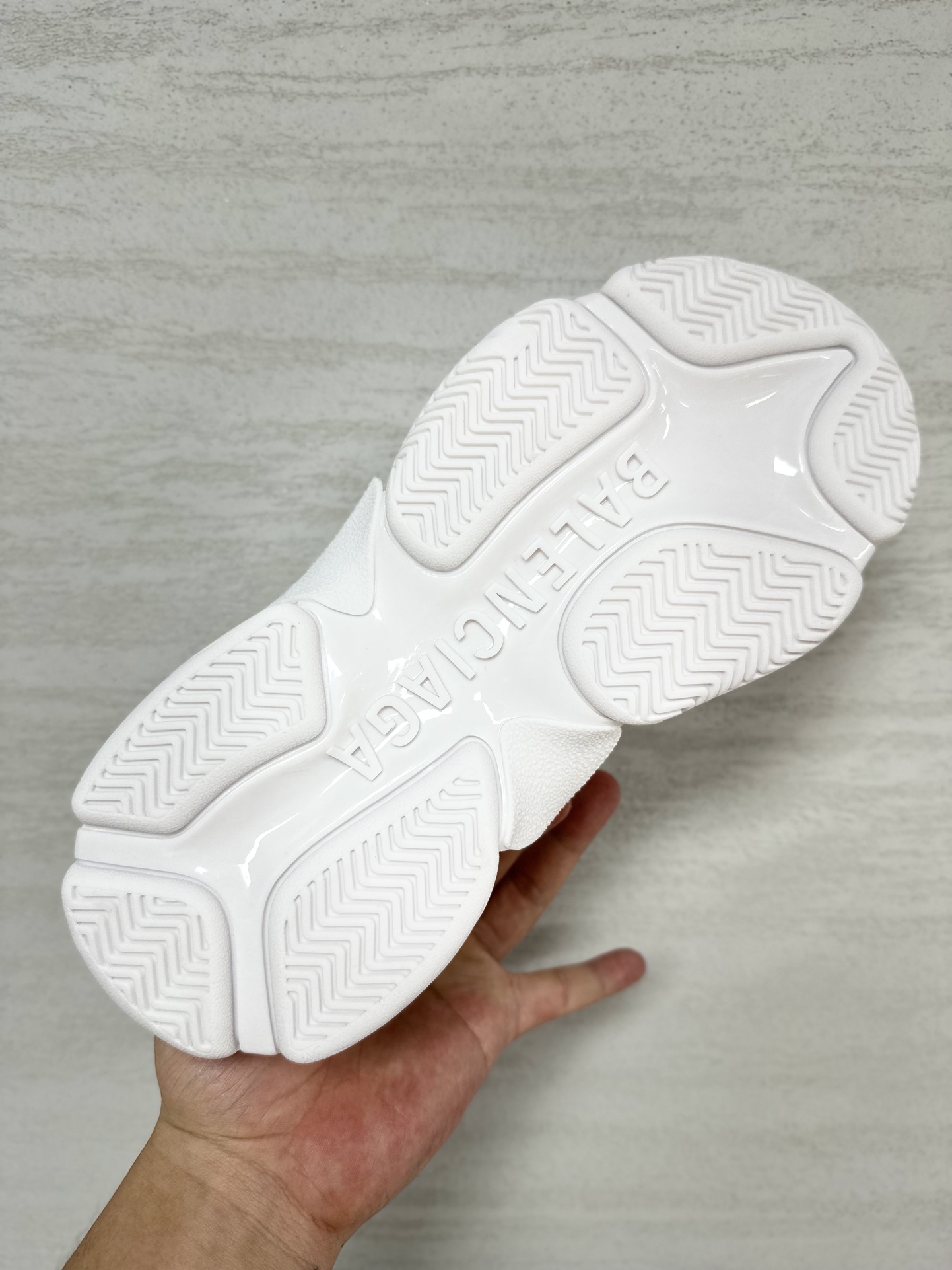 Balenciaga Couple Basic Shoes L-s