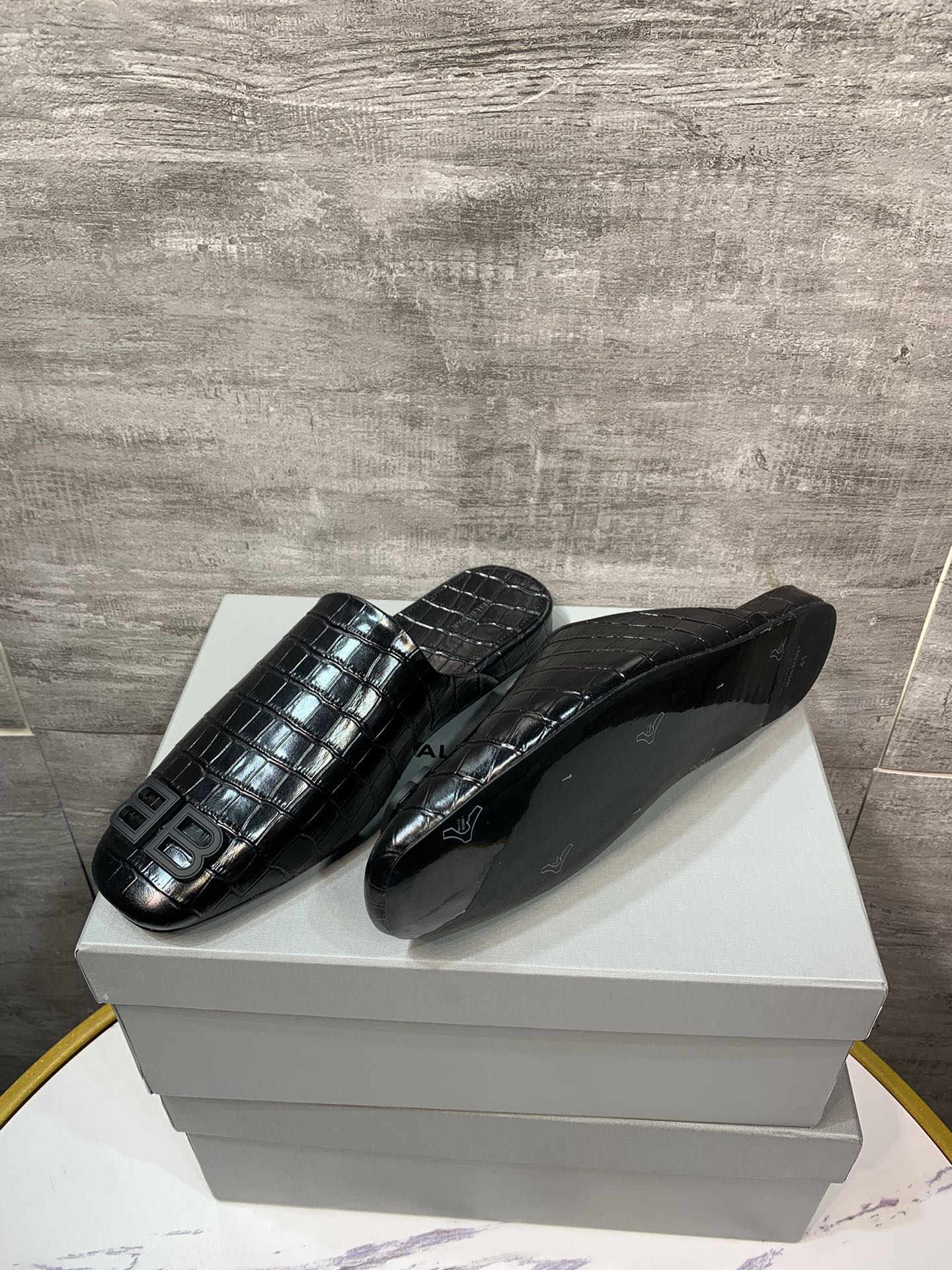 Balenciaga Slippers L-s
