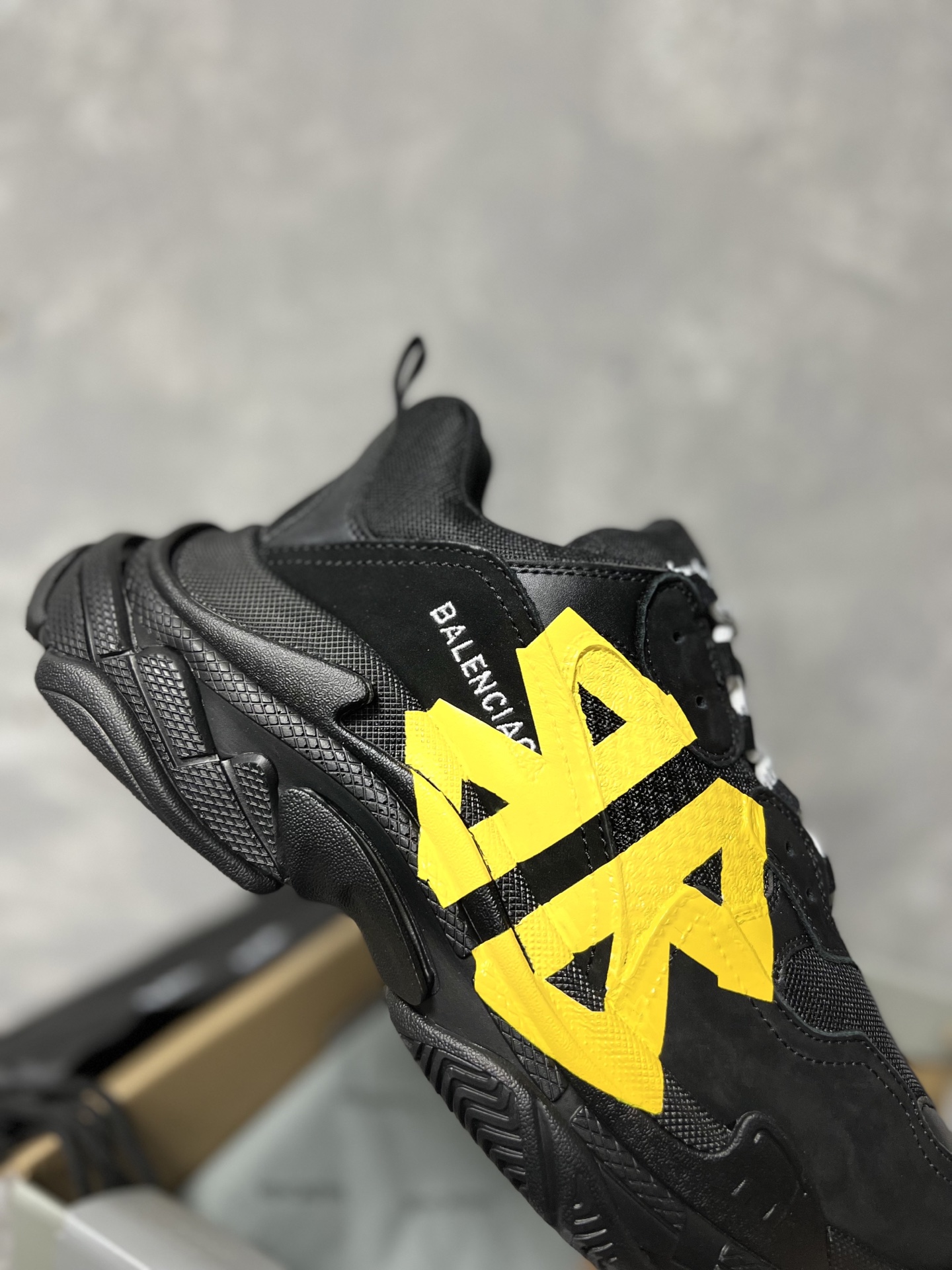 Balenciaga Couple Basic Shoes L-s