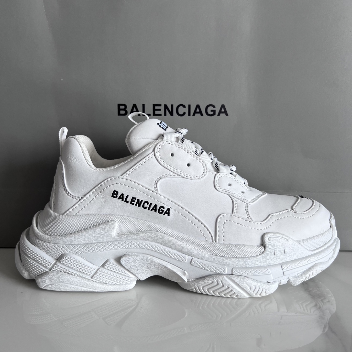 Balenciaga Couple Basic Shoes L-s