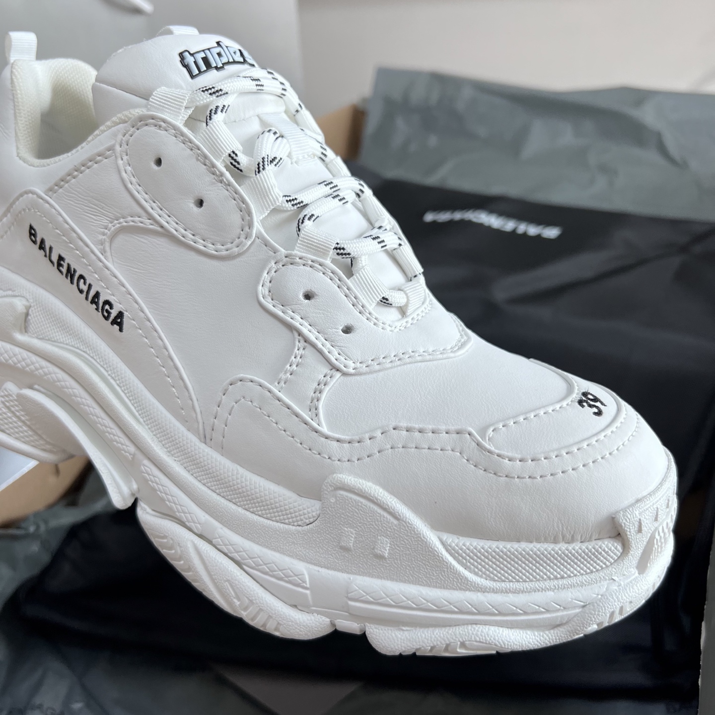 Balenciaga Couple Basic Shoes L-s