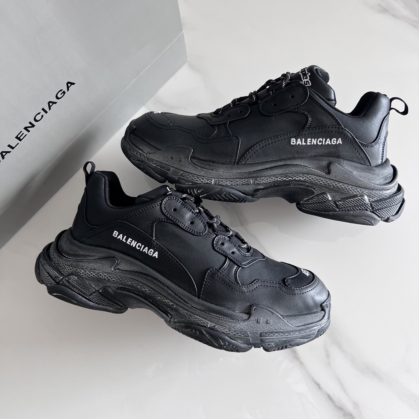 Balenciaga Couple Basic Shoes L-s