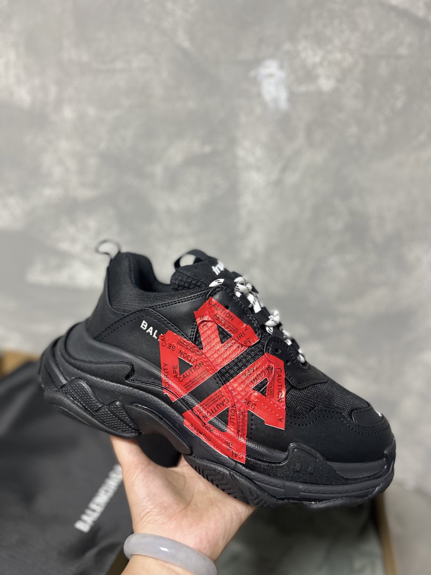 Balenciaga Couple Basic Shoes L-s