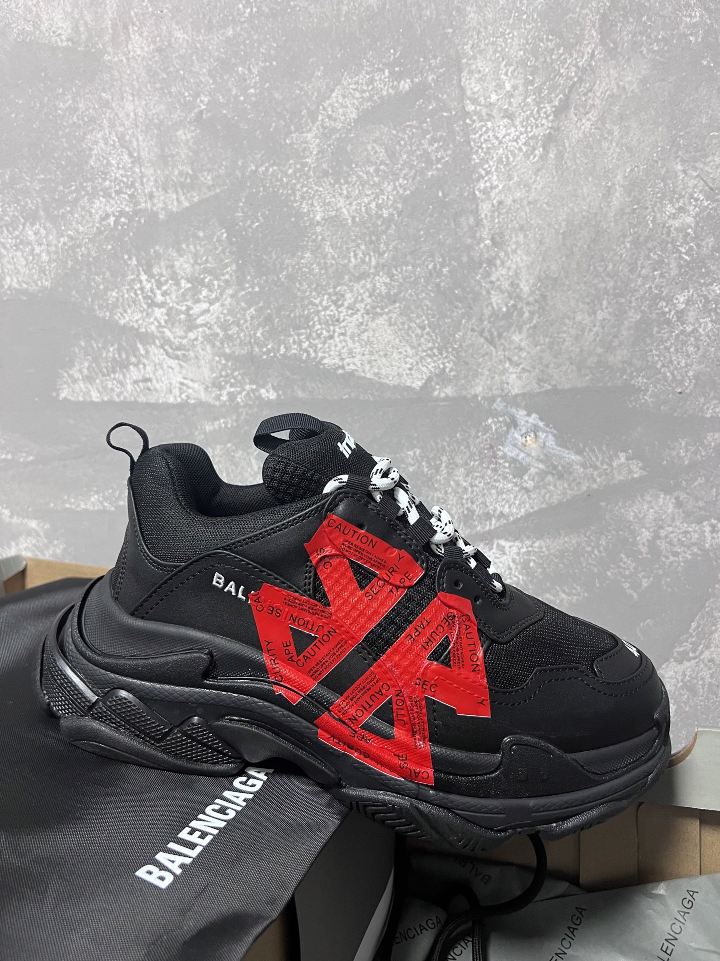 Balenciaga Couple Basic Shoes L-s