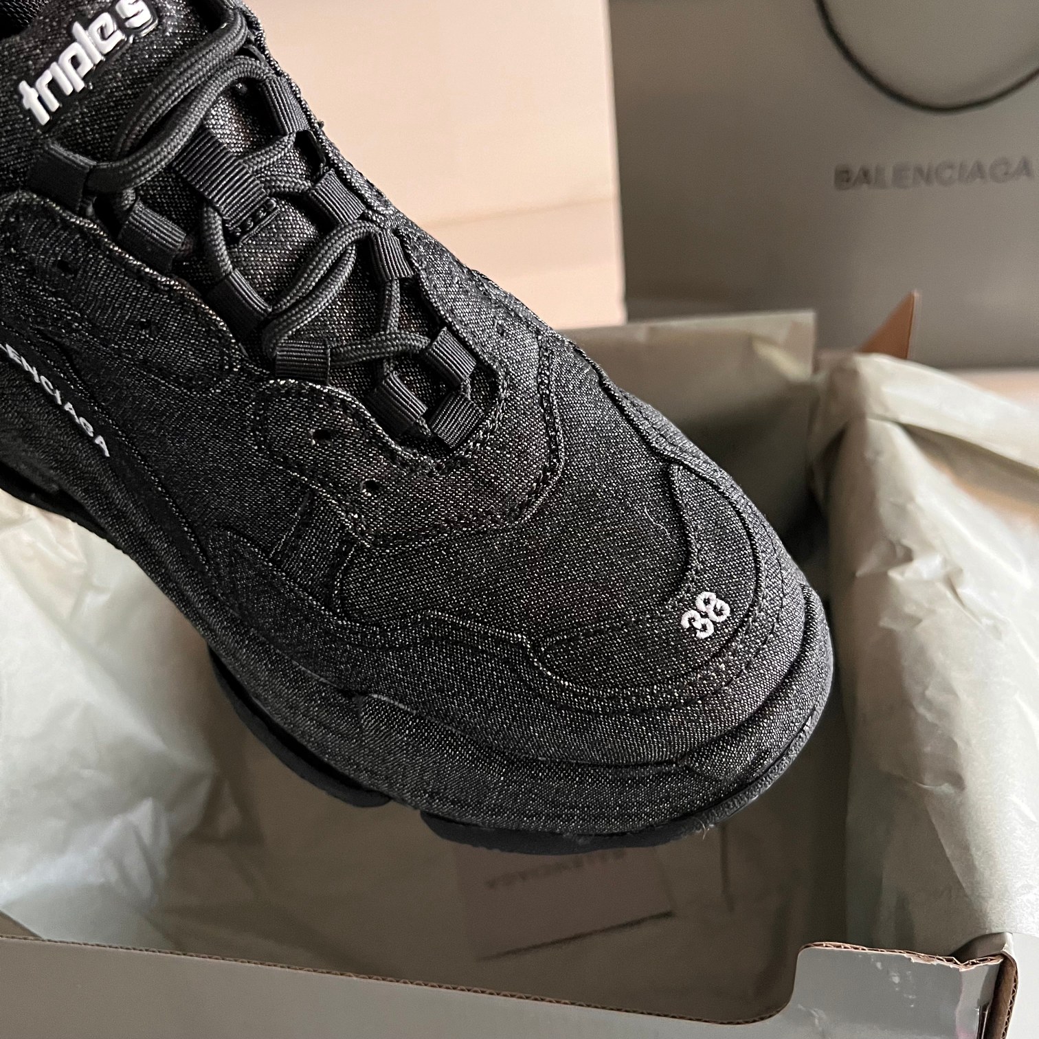 Balenciaga Basic Shoes L