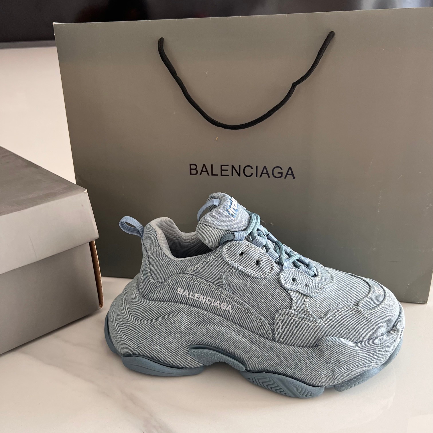 Balenciaga Basic Shoes L