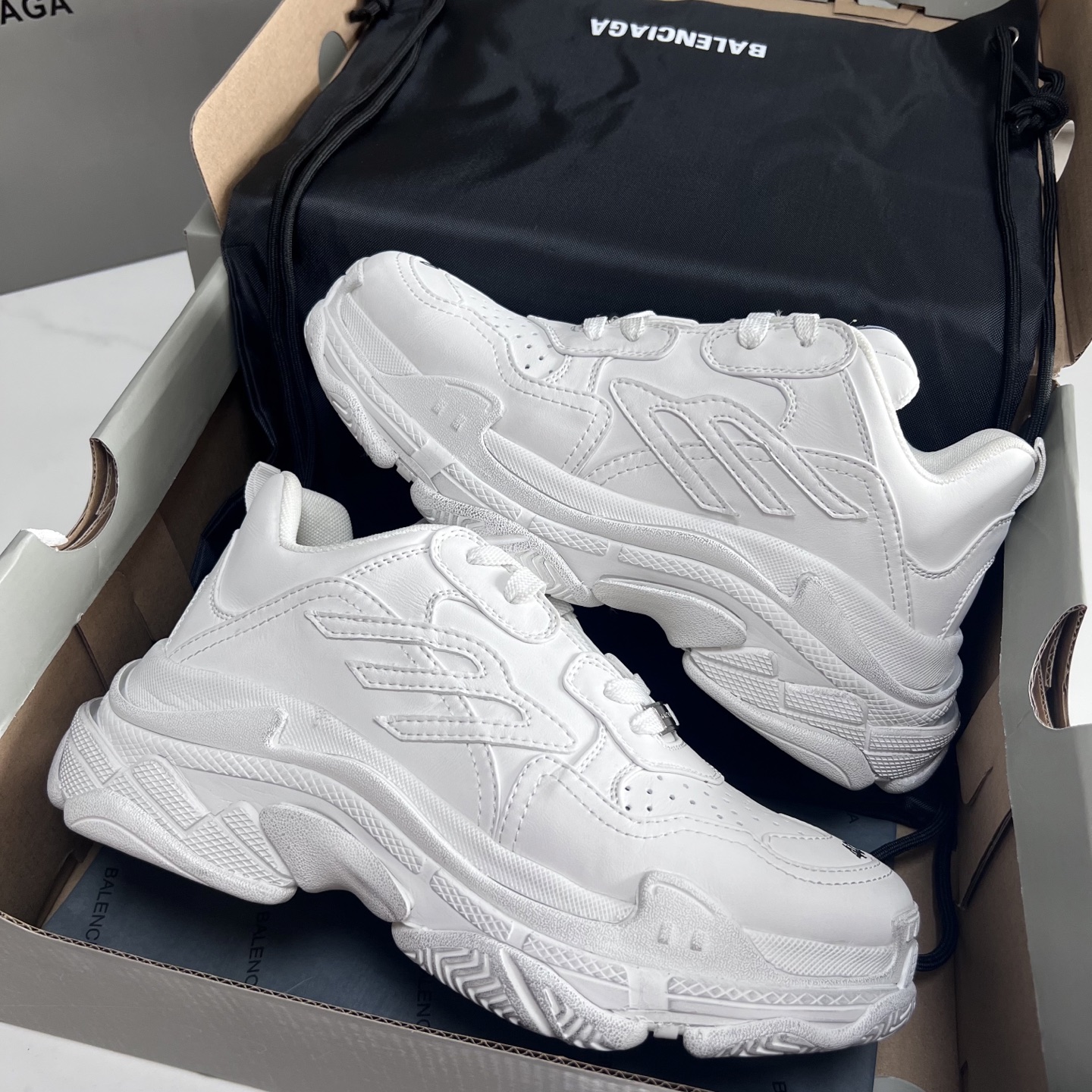 Balenciaga Couple Basic Shoes L