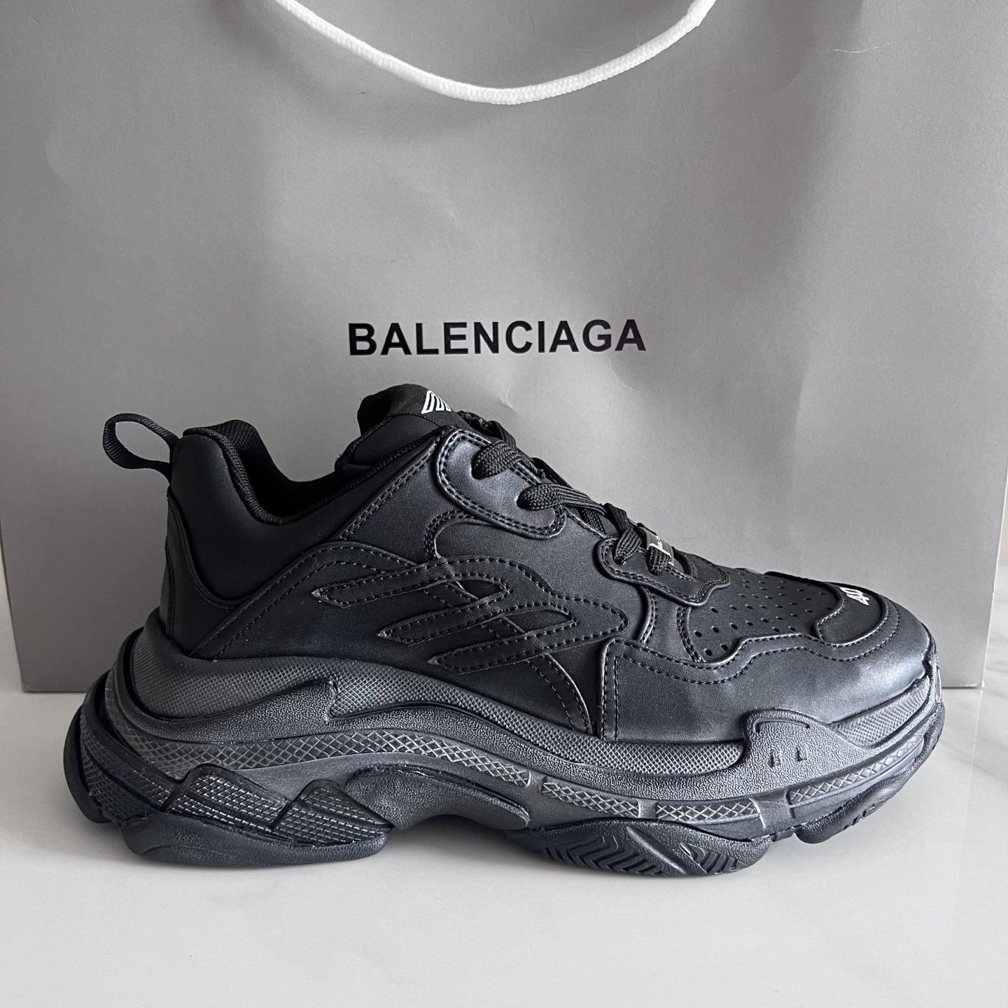 Balenciaga Couple Basic Shoes L
