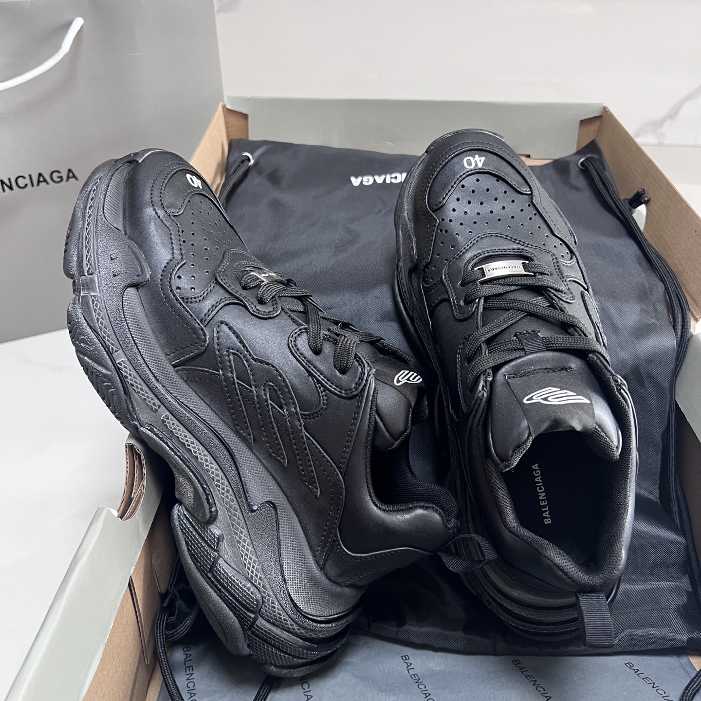 Balenciaga Couple Basic Shoes L