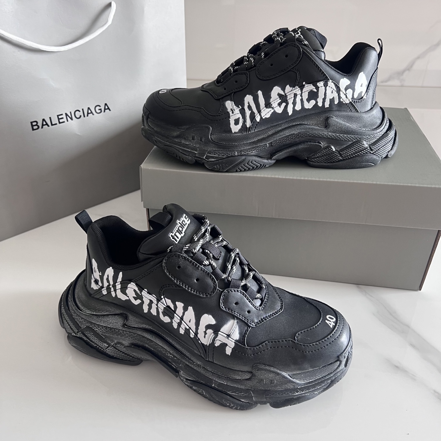 Balenciaga Couple Basic Shoes L