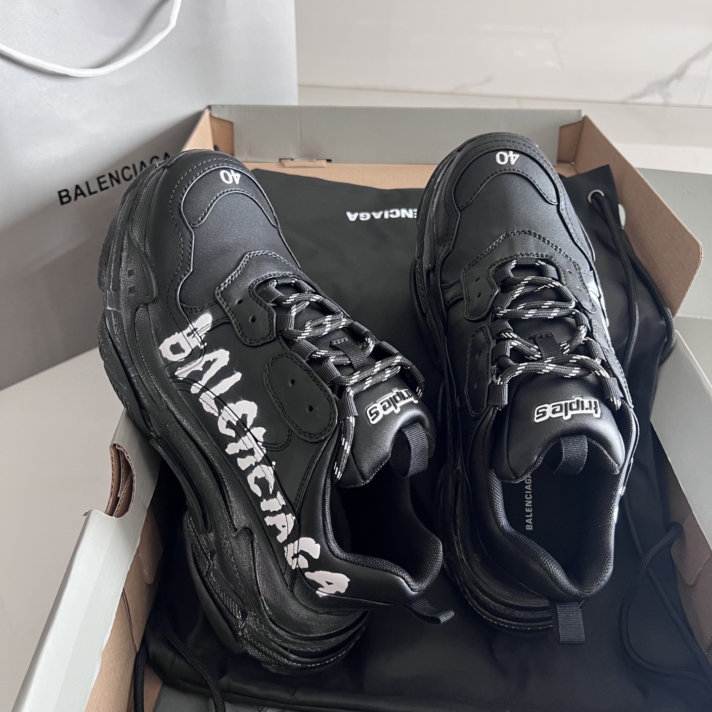 Balenciaga Couple Basic Shoes L