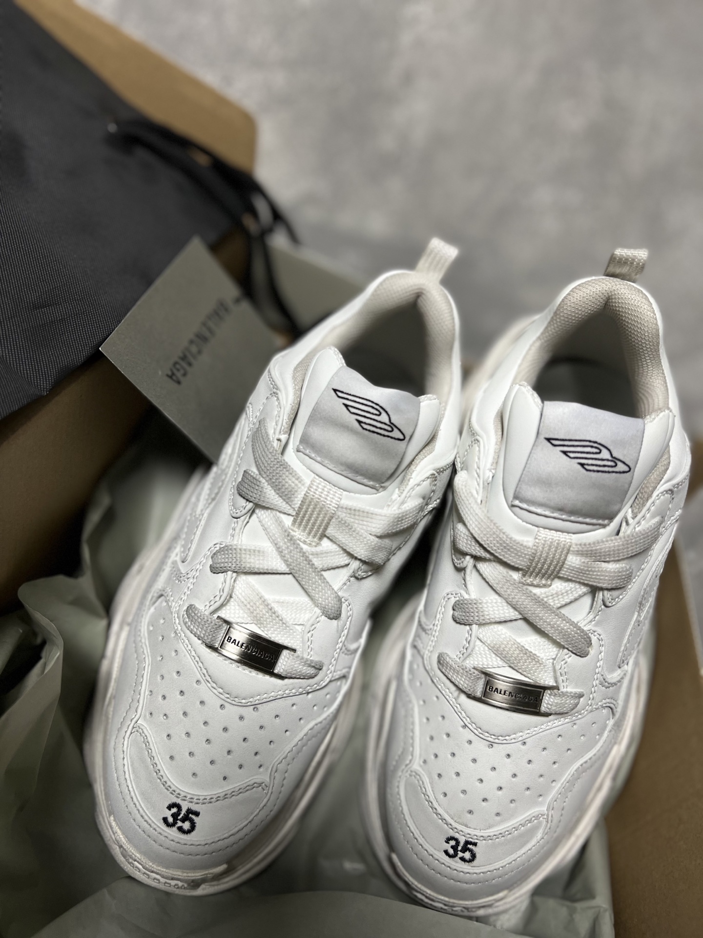 Balenciaga Couple Basic Shoes L-s