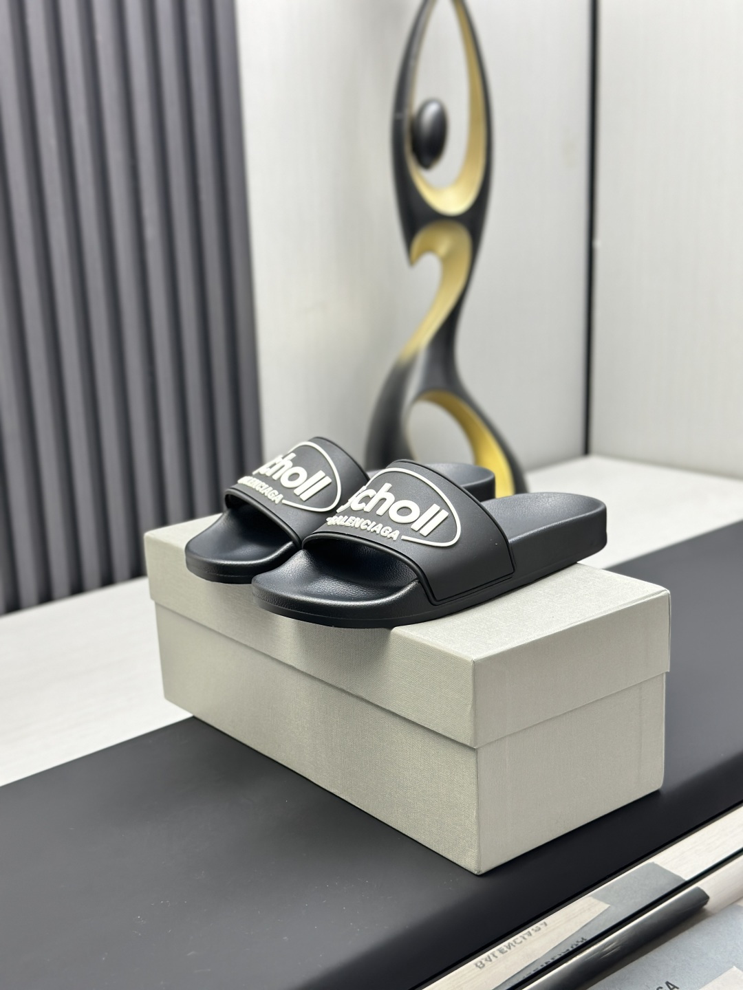 Balenciaga Female Basic Shoes M-l