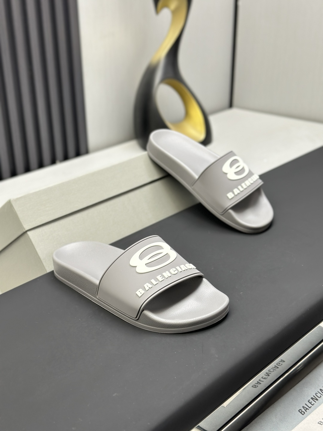 Balenciaga Female Basic Shoes M-l