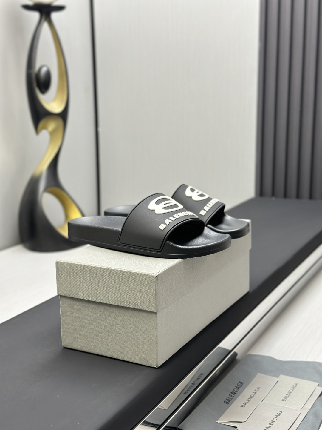 Balenciaga Female Basic Shoes M-l