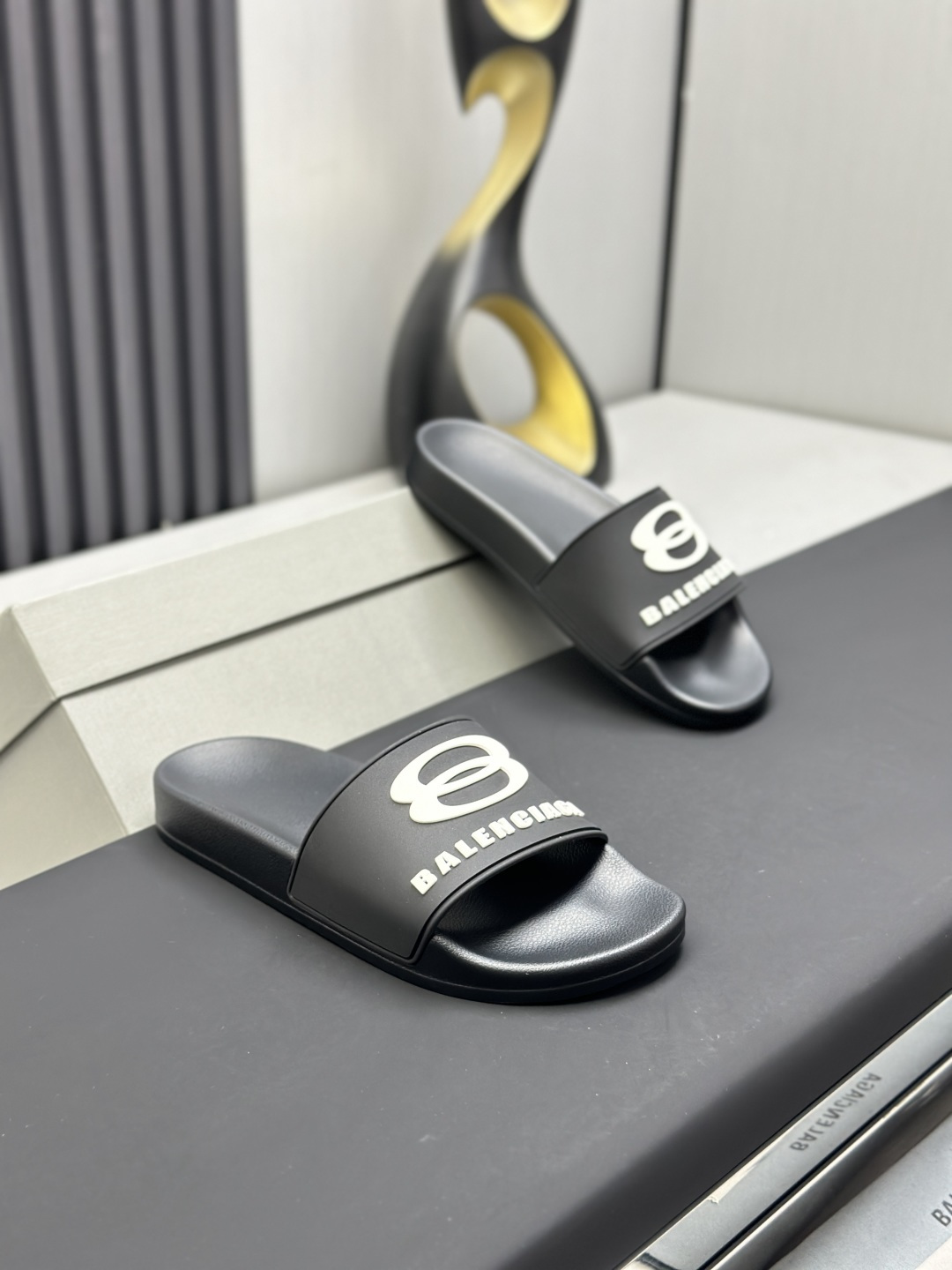 Balenciaga Female Basic Shoes M-l