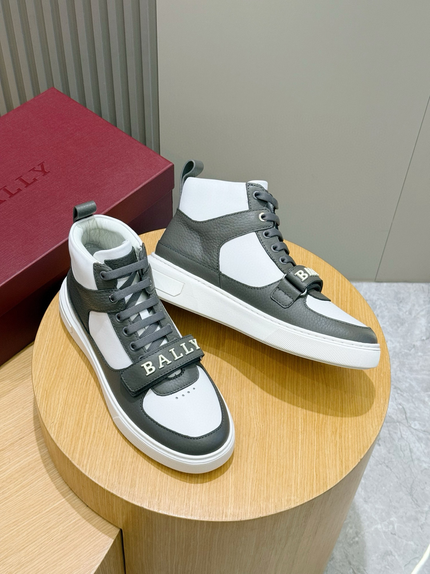 Bally Male Sneakers M-l-s