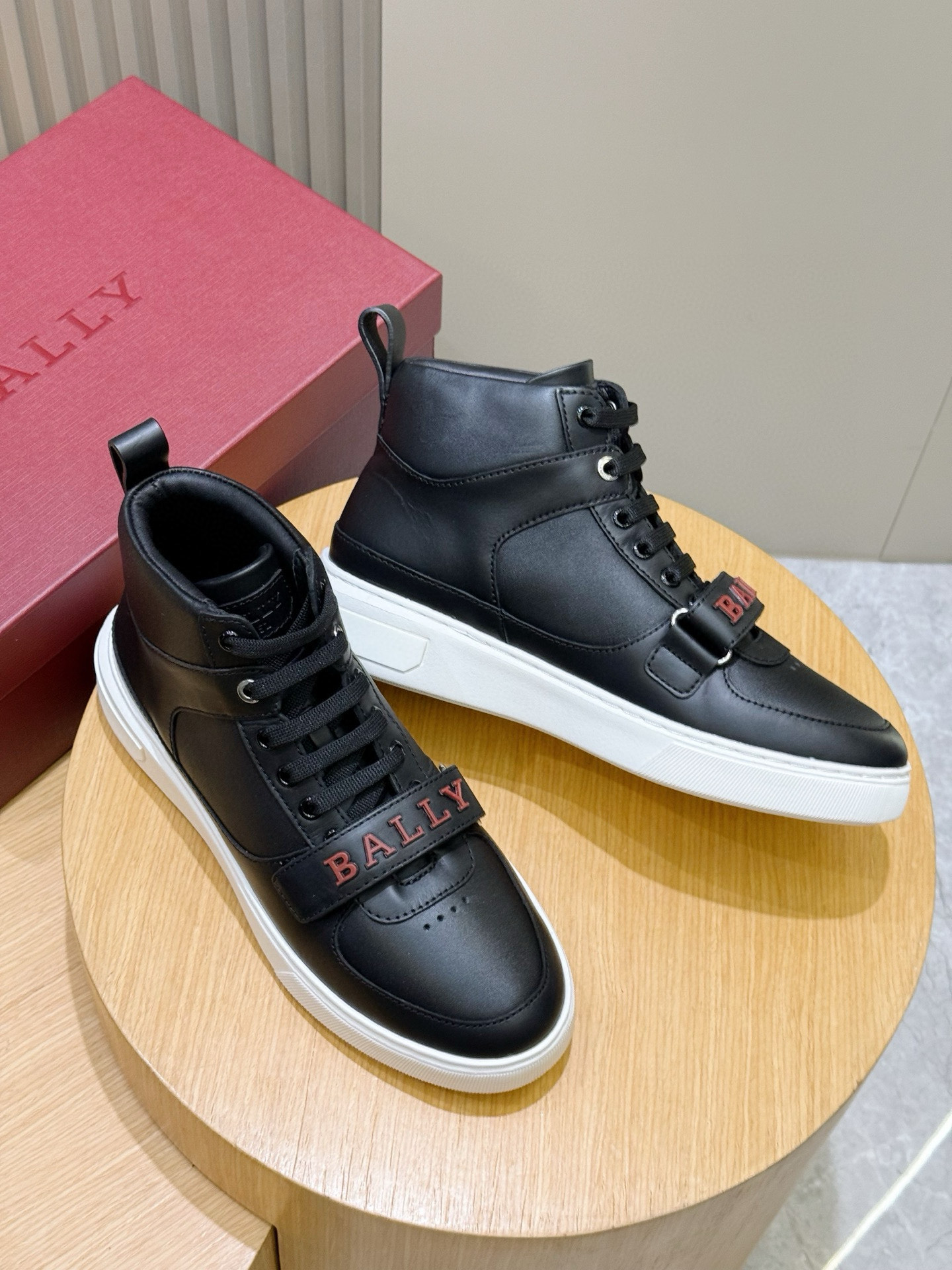 Bally Male Sneakers M-l-s