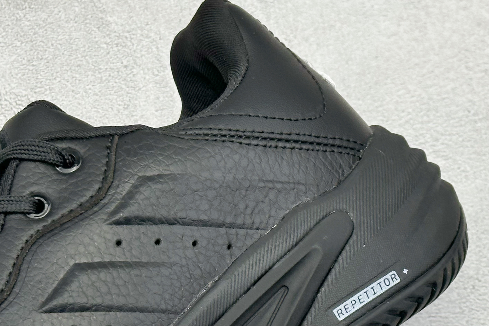 Adidas Basic Shoes M-l