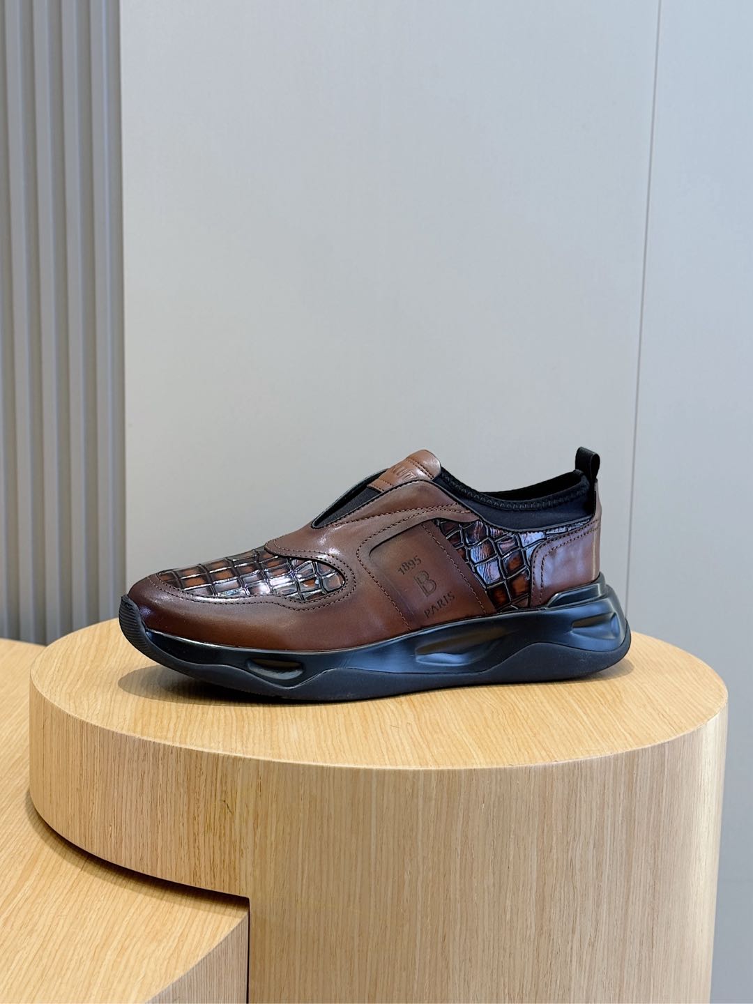 Calvin Klein Male Sneakers L-s