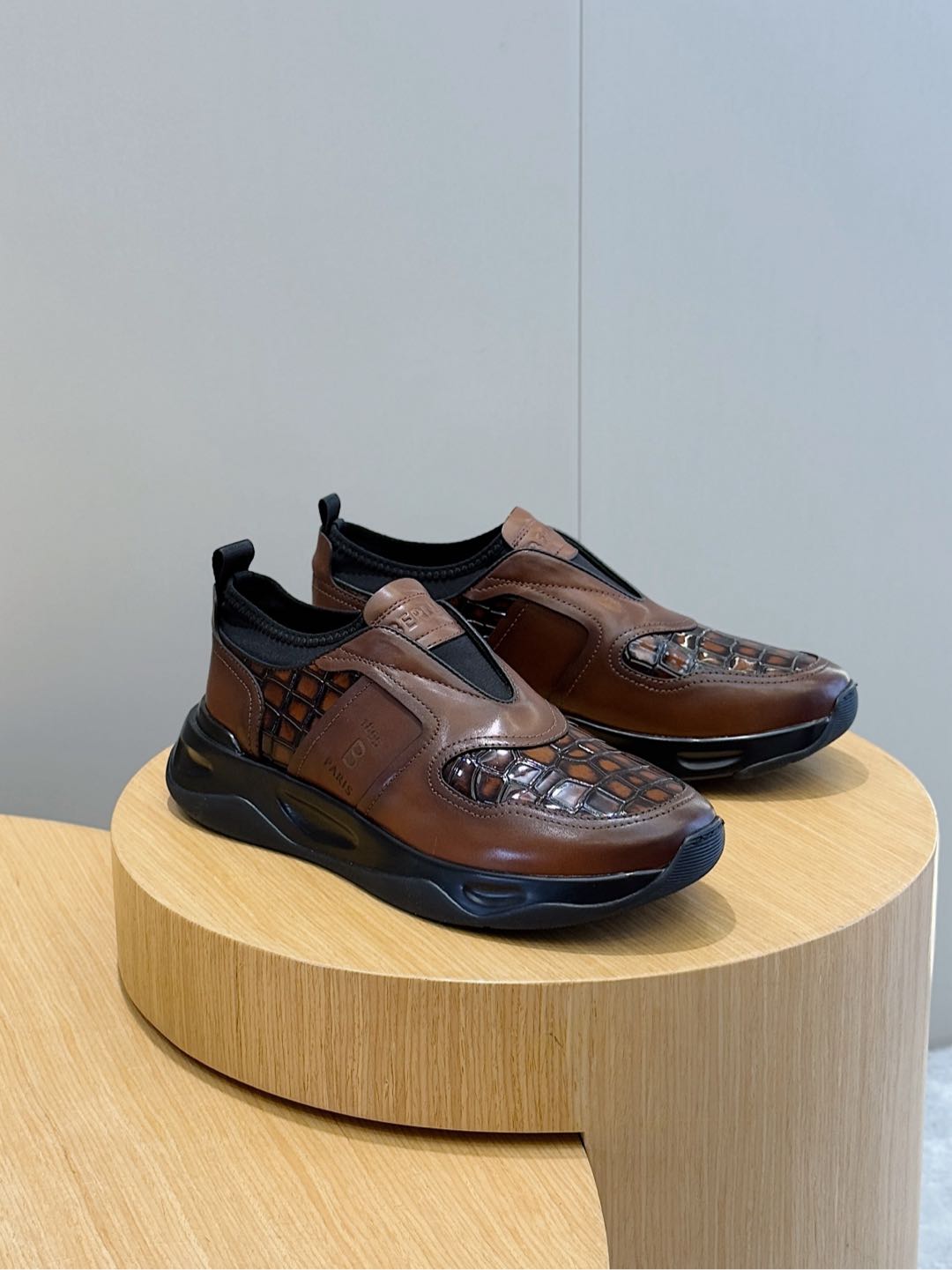 Calvin Klein Male Sneakers L-s