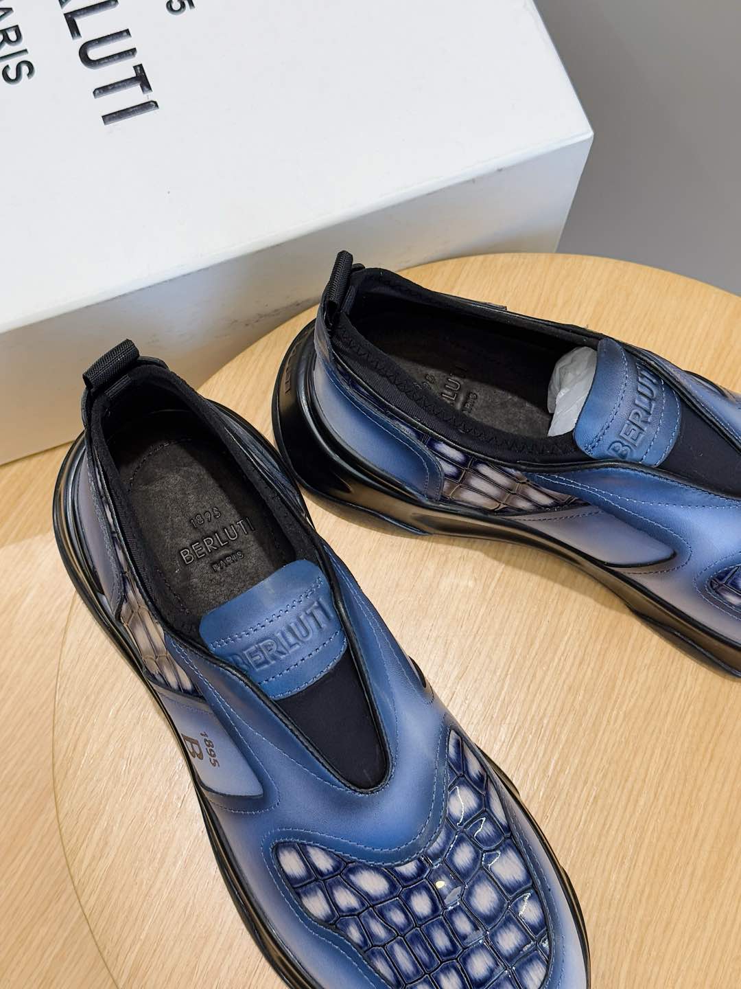 Calvin Klein Male Sneakers L-s