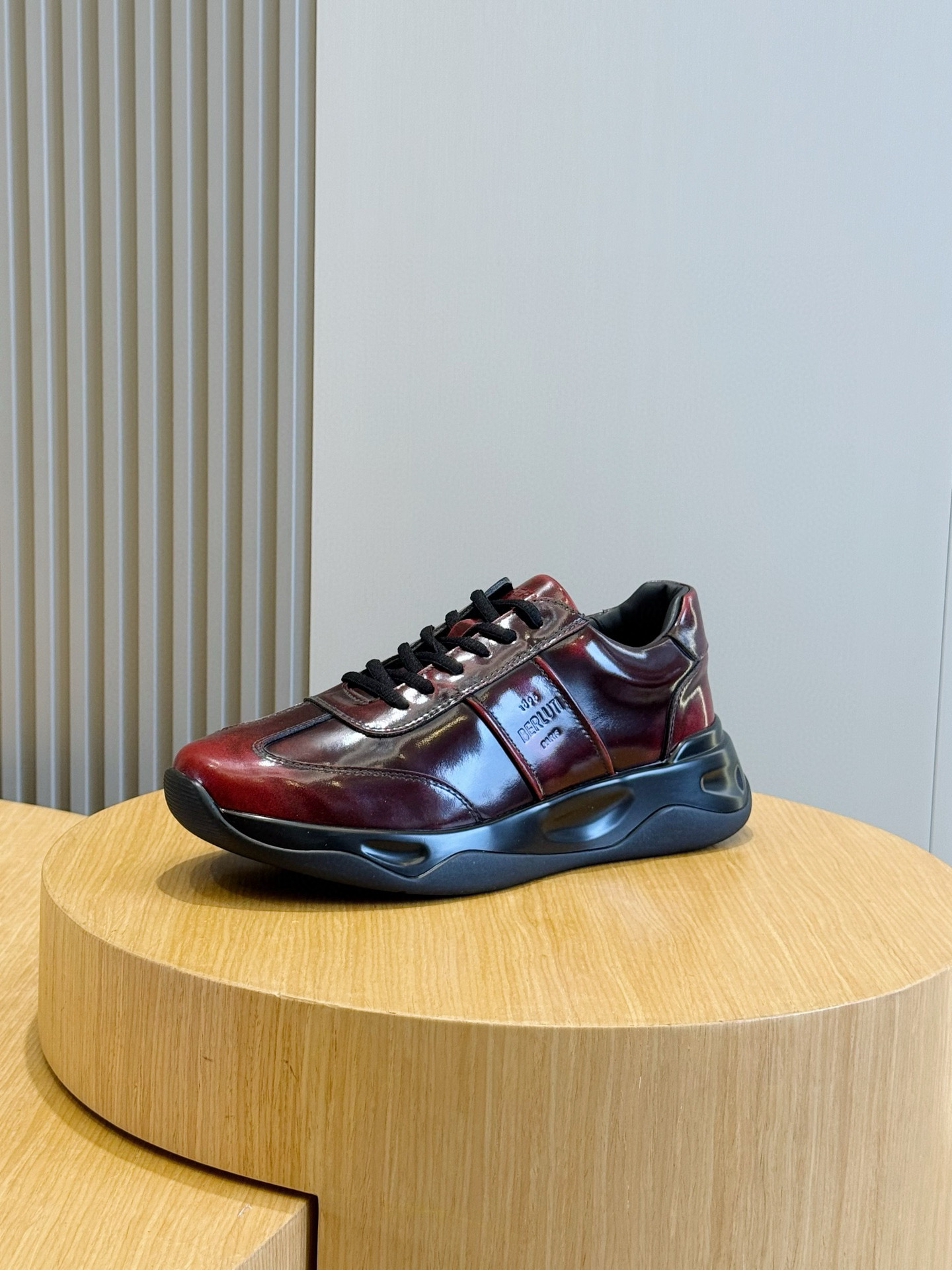 Calvin Klein Male Sneakers L-s