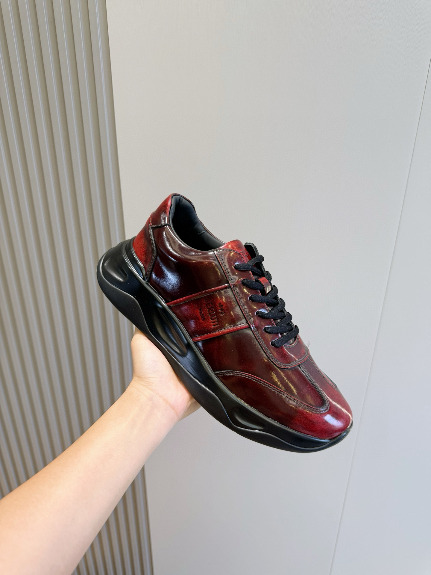 Calvin Klein Male Sneakers L-s