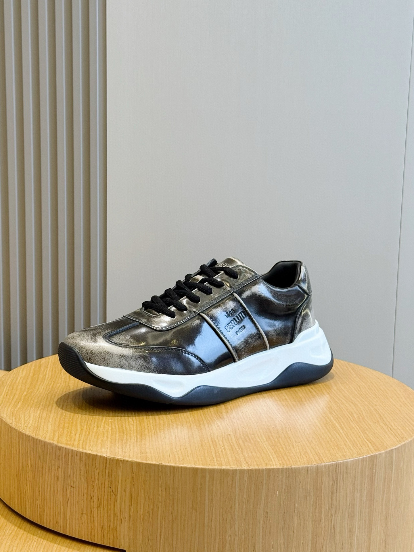Calvin Klein Male Sneakers L-s