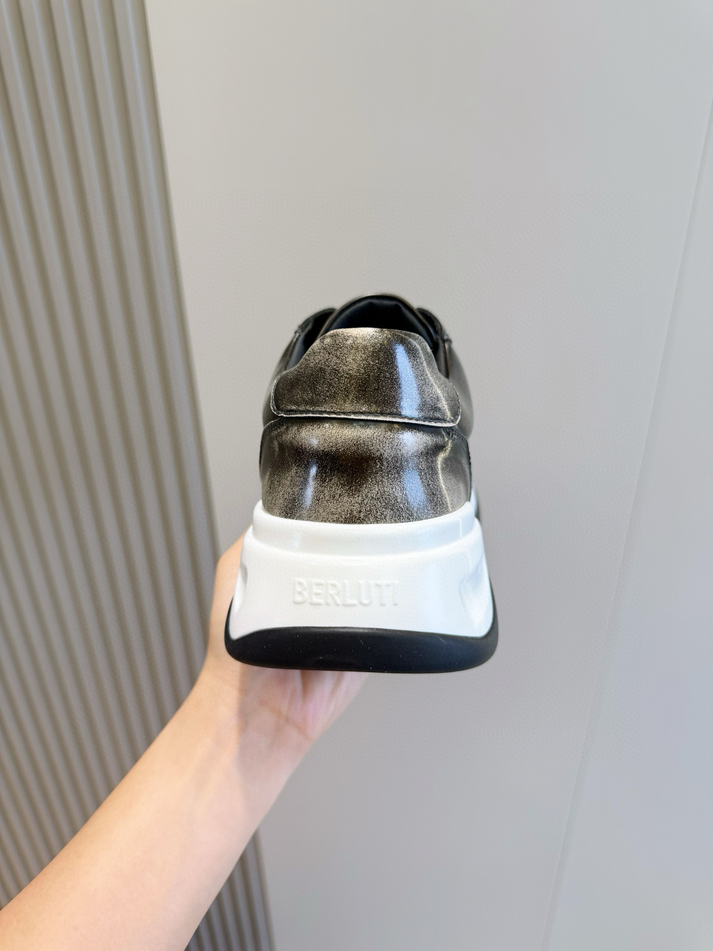 Calvin Klein Male Sneakers L-s