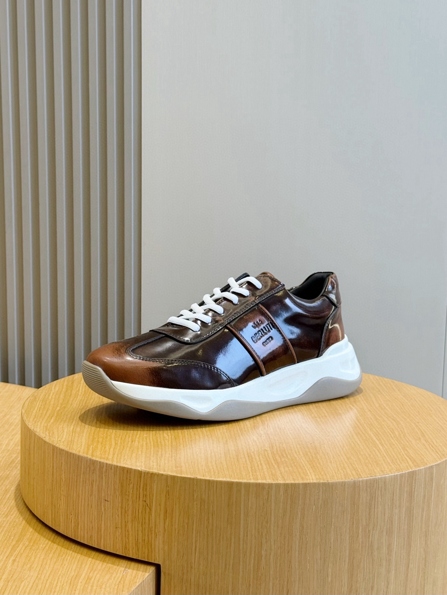 Calvin Klein Male Sneakers L-s