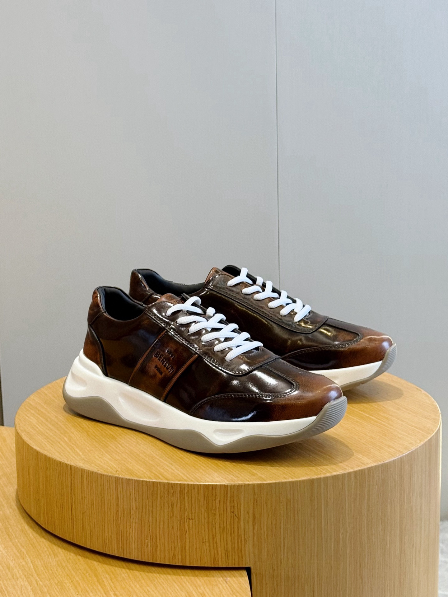 Calvin Klein Male Sneakers L-s