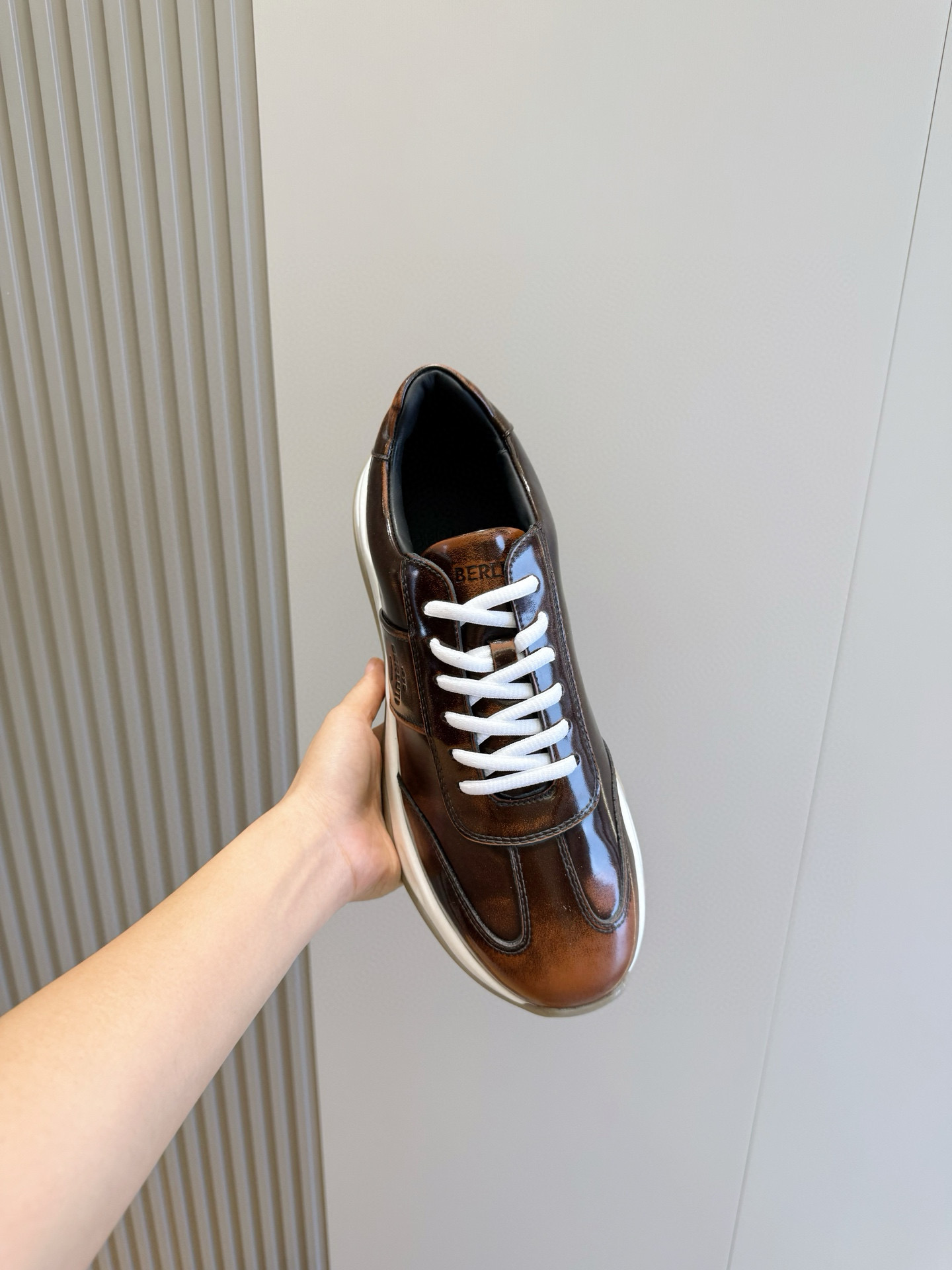 Calvin Klein Male Sneakers L-s