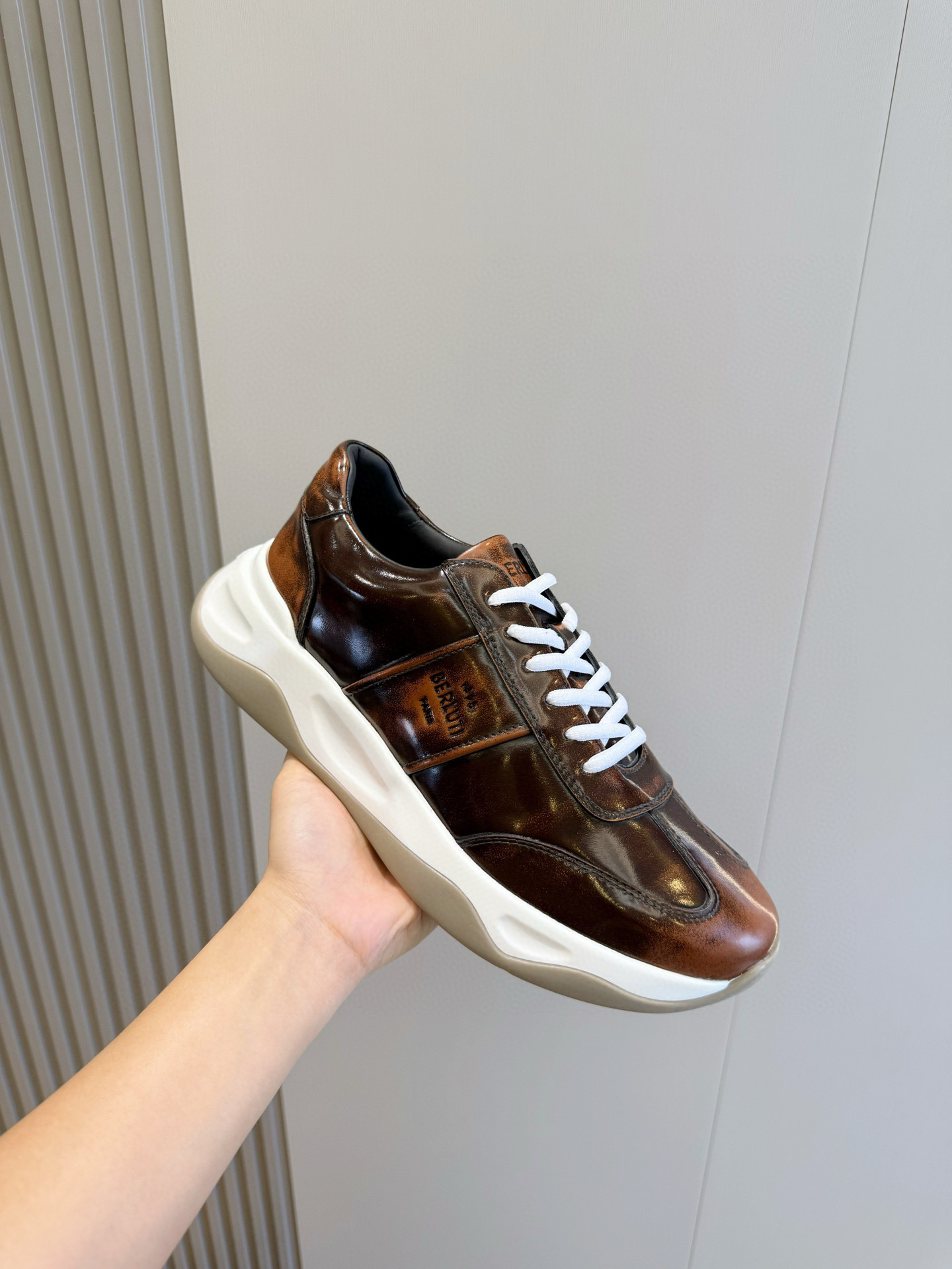 Calvin Klein Male Sneakers L-s