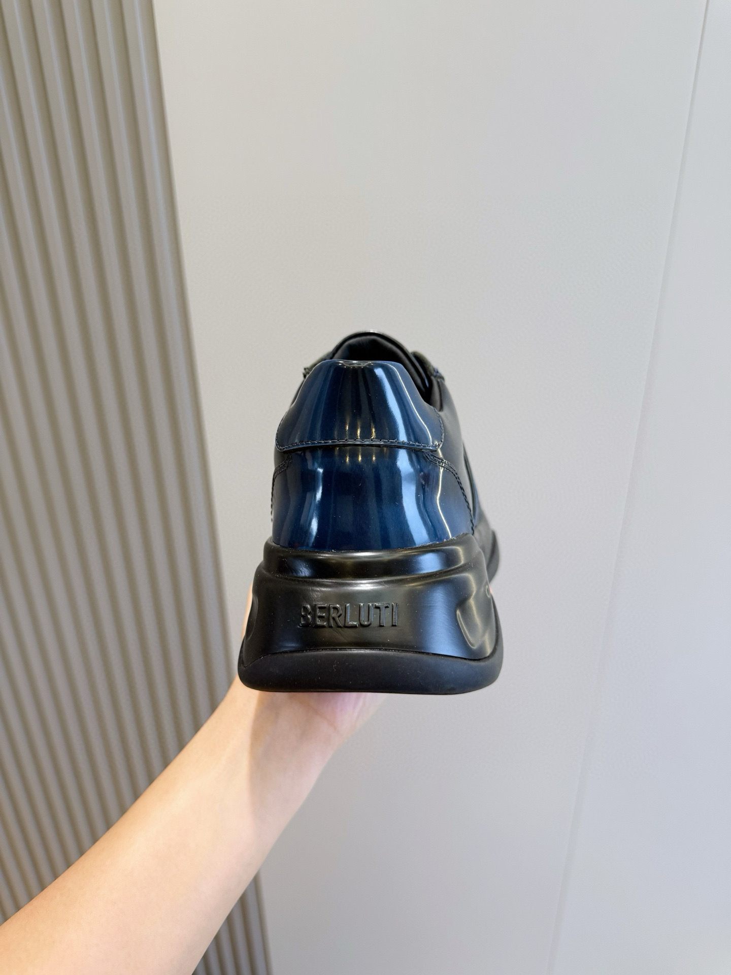 Calvin Klein Male Sneakers L-s